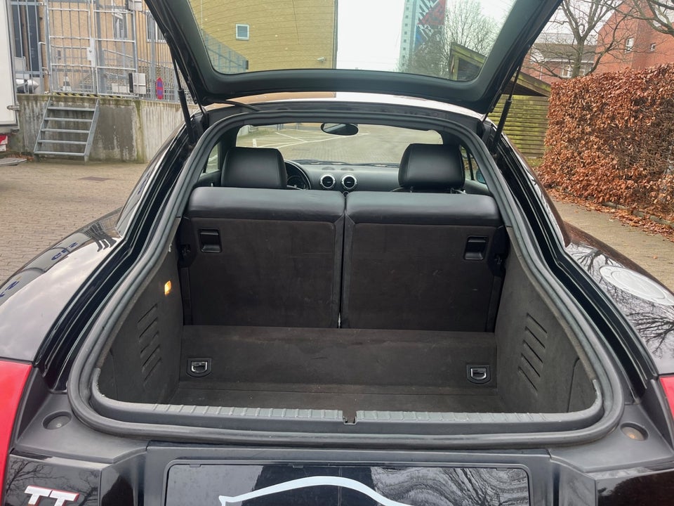 Audi TT 1,8 T 180 Coupé 2d