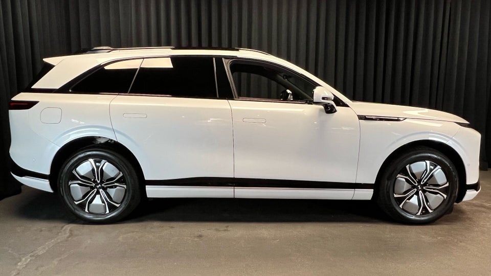 Xpeng G9 Long Range 5d