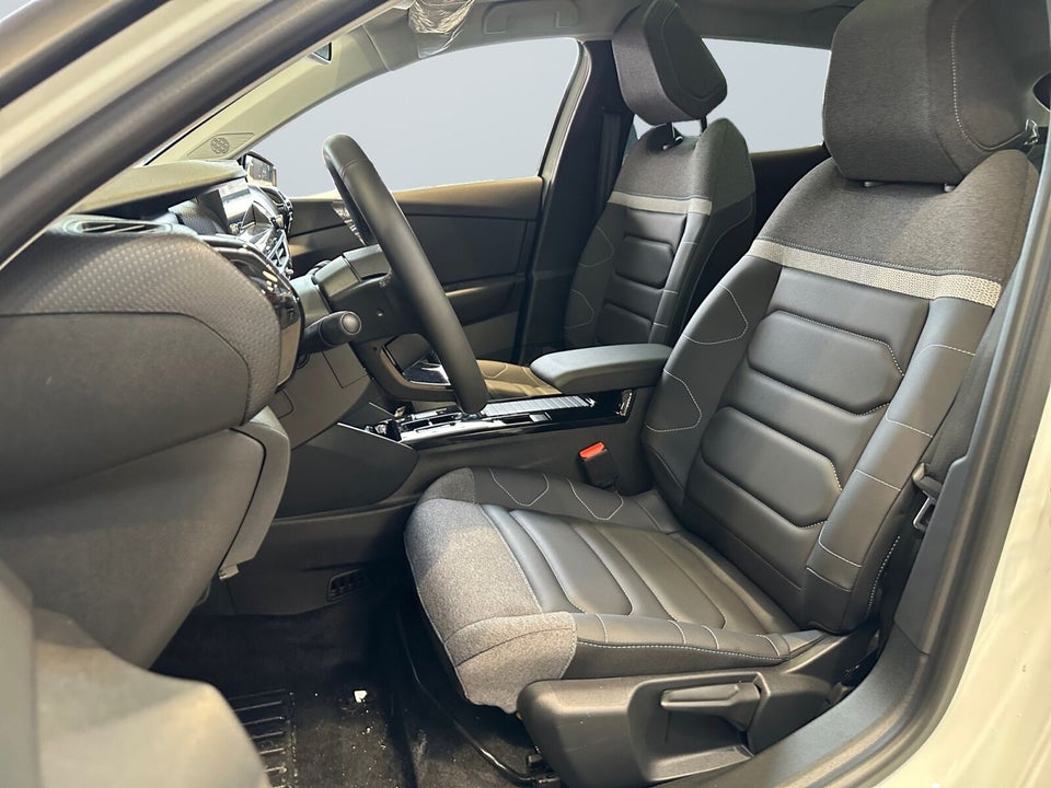 Citroën ë-C4 50 Shine 5d