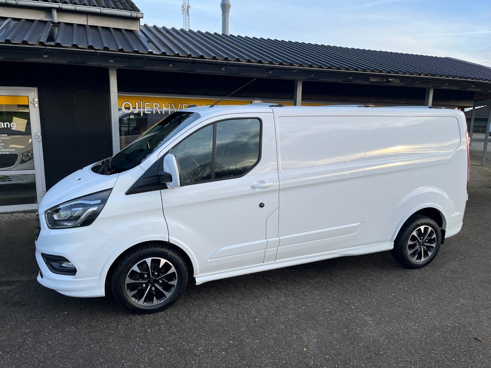 Ford Transit Custom 320L 2,0 TDCi 185 Sport aut.