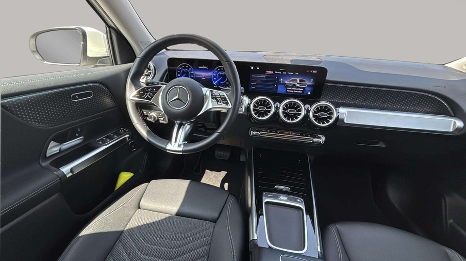 Mercedes EQB300 Progressive 4Matic 5d