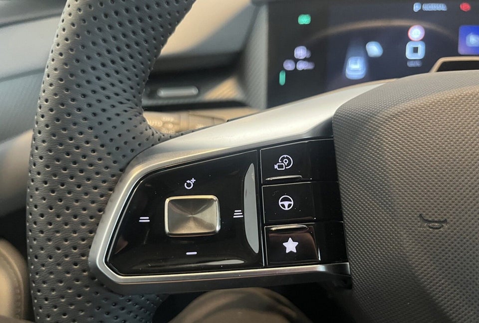 MG MGS5 64 Luxury 5d