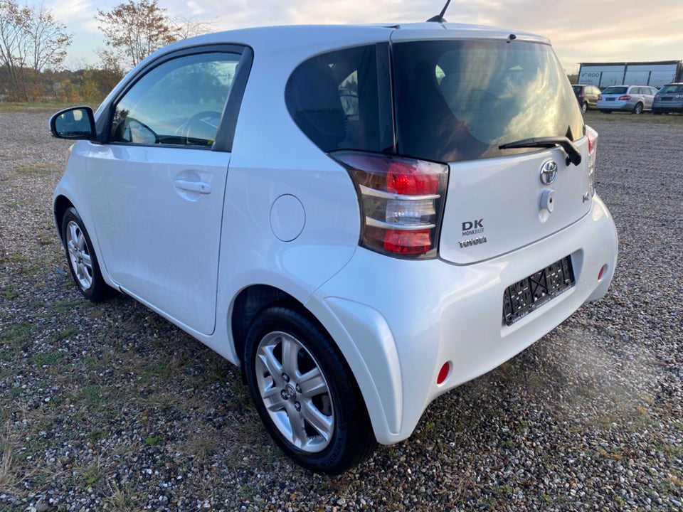 Toyota iQ 1,4 D-4D Q2 3d