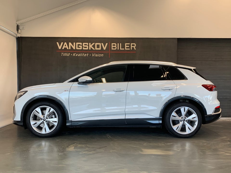 Audi Q4 e-tron 45 Progress 5d