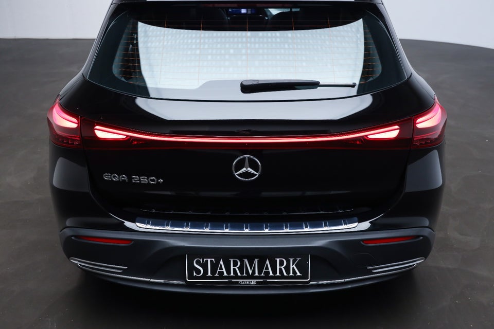 Mercedes EQA250+ Progressive 5d