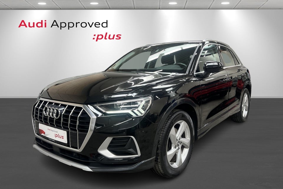 Audi Q3 35 TFSi Advanced Prestige S-tr. 5d