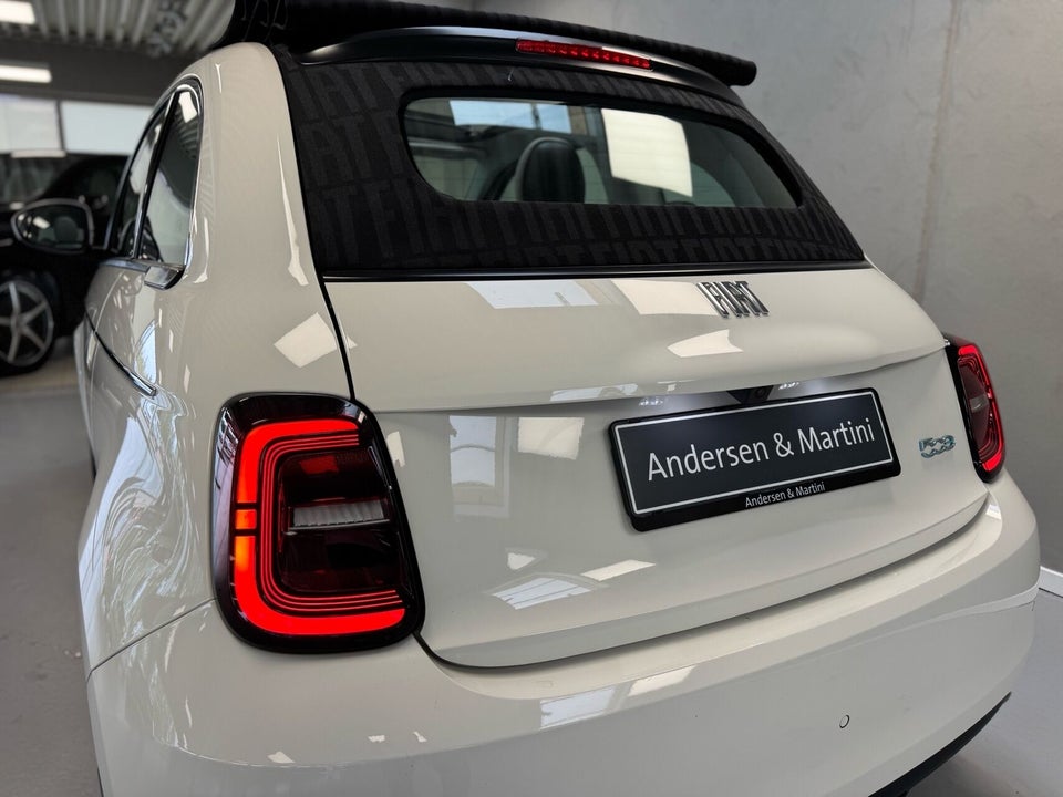 Fiat 500e 42 la Prima by Bocelli Cabrio 2d