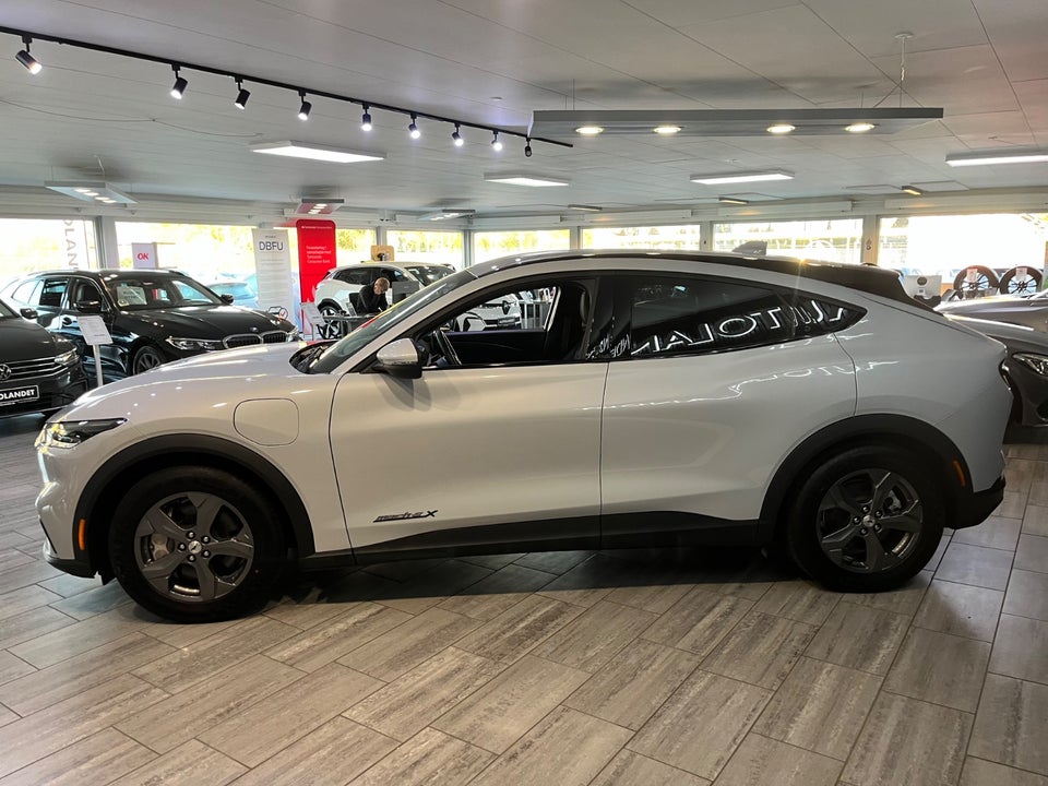 Ford Mustang Mach-E 98 Extended Range 5d