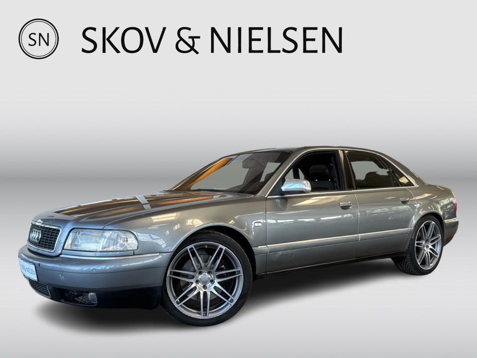 Audi S8 4,2 quattro aut. 4d