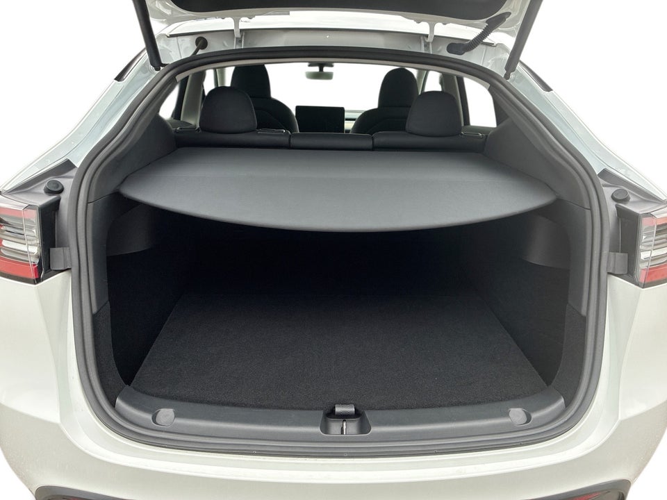 Tesla Model Y RWD 5d