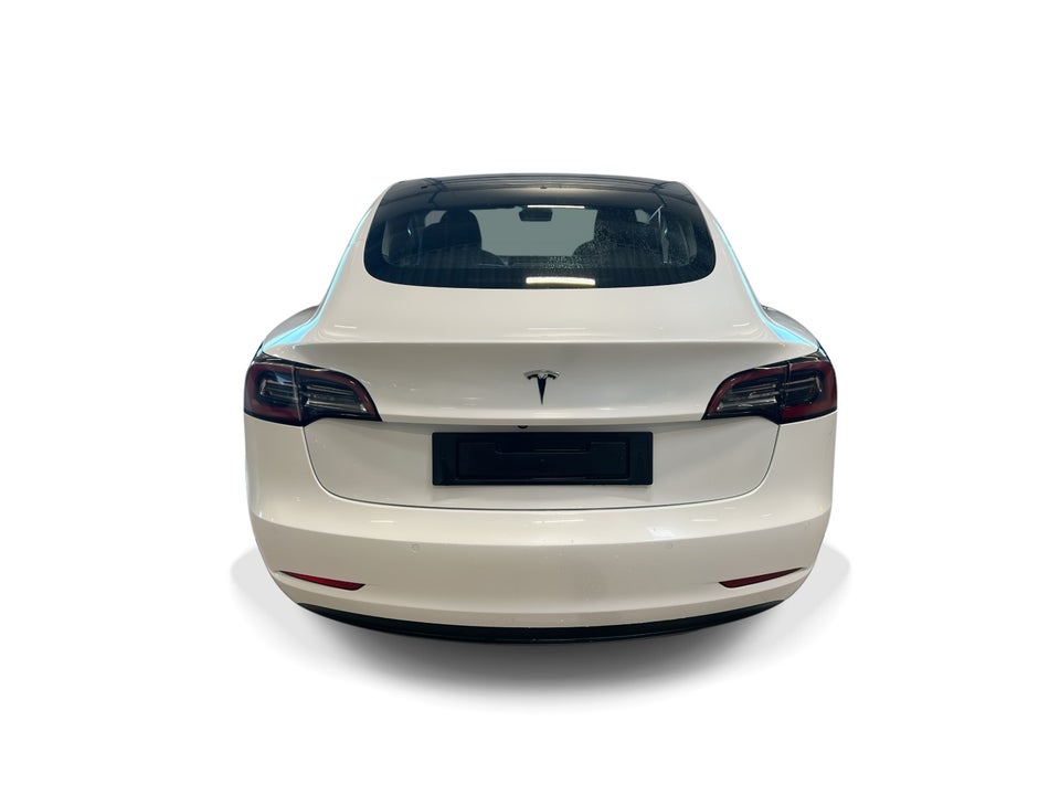 Tesla Model 3 Standard Range+ RWD 4d