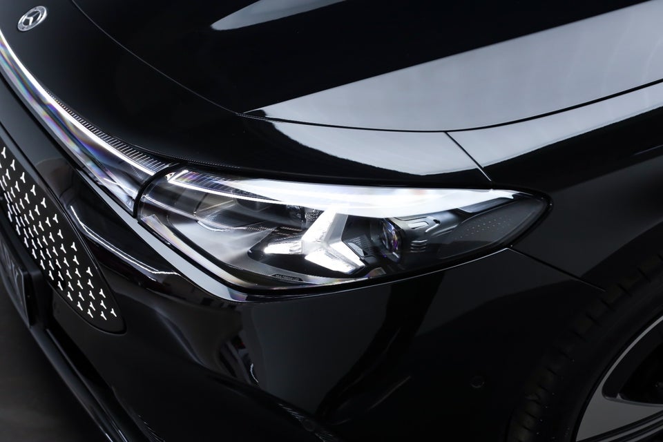 Mercedes CLA250+ EQ Progressive 4d