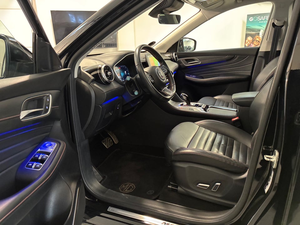 MG EHS 1,5 PHEV Luxury 5d