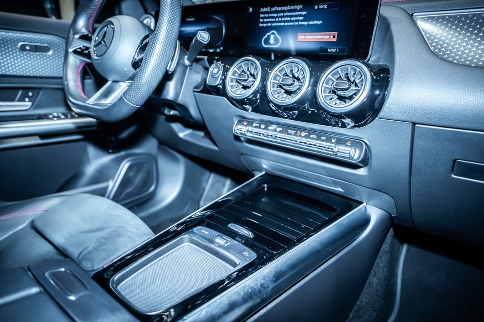 Mercedes EQA350 AMG Advance 4Matic 5d