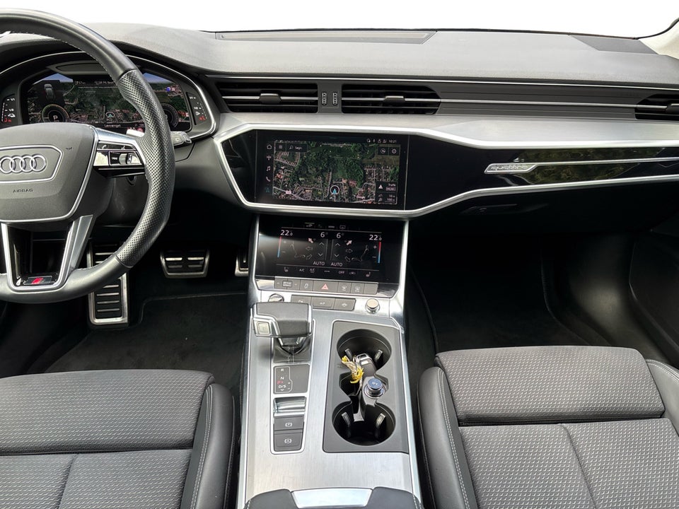 Audi A6 55 TFSi e Sport Prestige Avant quattro S-tr. 5d