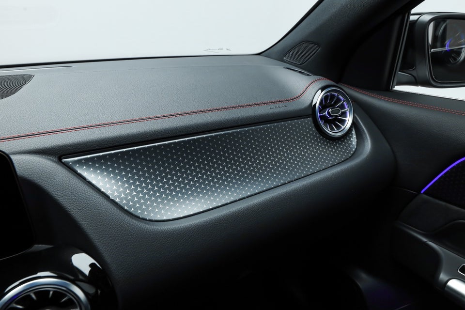 Mercedes EQA250+ AMG Advance 5d