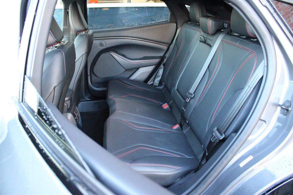 Ford Mustang Mach-E 70 Premium Standard Range AWD 5d