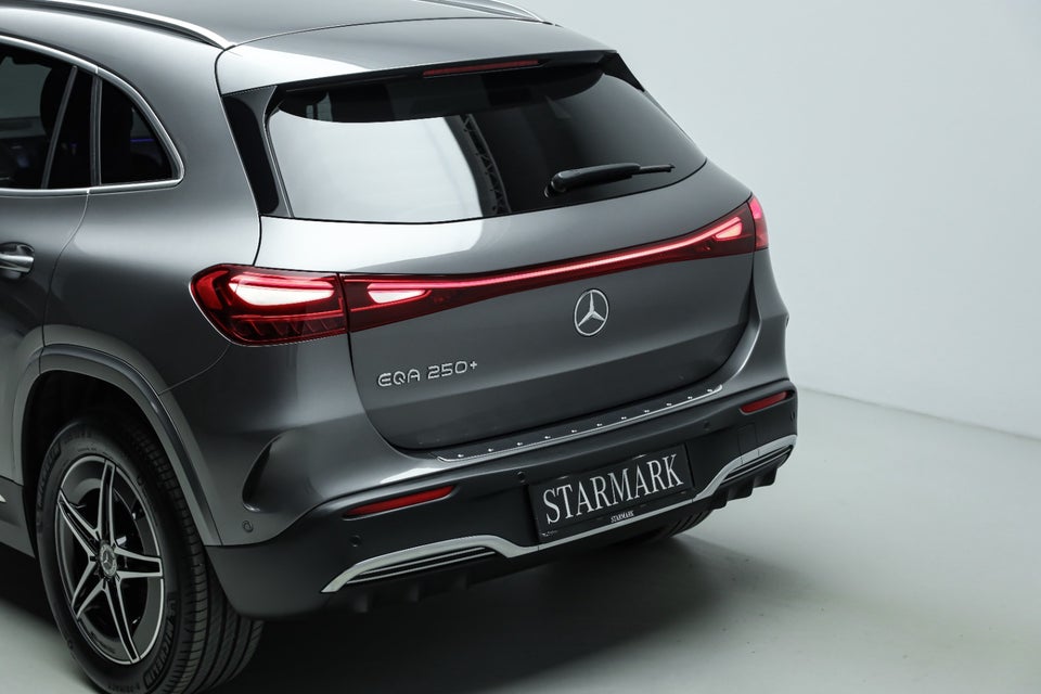Mercedes EQA250+ AMG Advance 5d