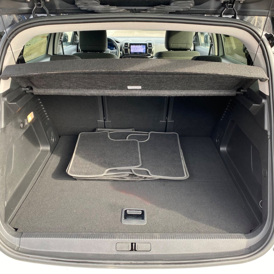 Citroën C5 Aircross 1,6 Hybrid Shine Sport EAT8 5d