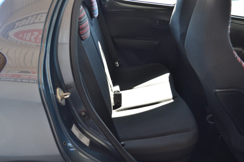 Citroën C1 1,2 PureTech Feel 5d