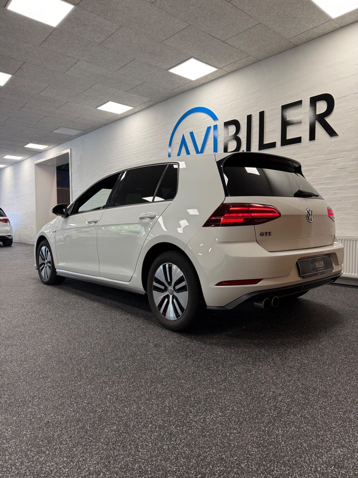 VW Golf VII 1,4 GTE DSG 5d