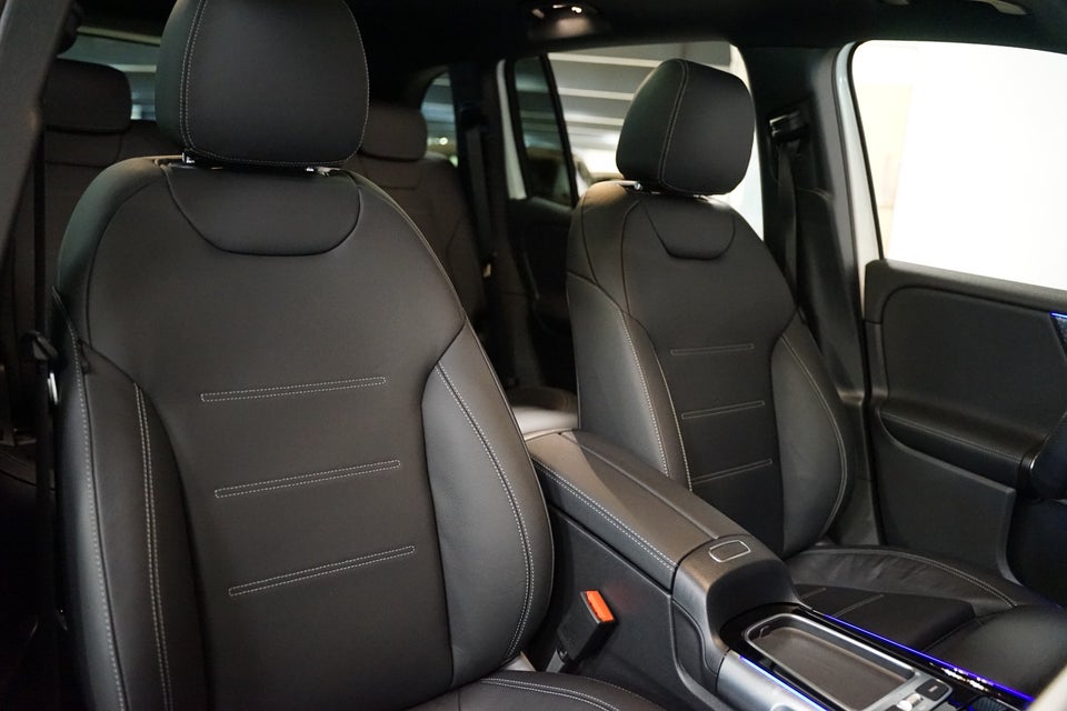 Mercedes EQB250+ AMG Line 5d