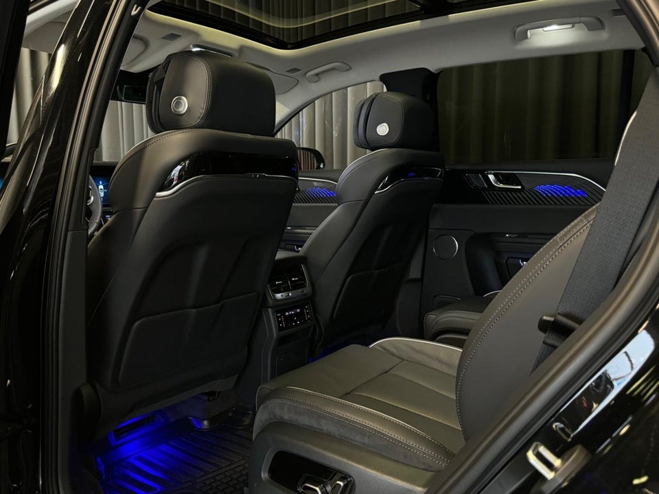 Hongqi E-HS9 99 Exclusive 5d