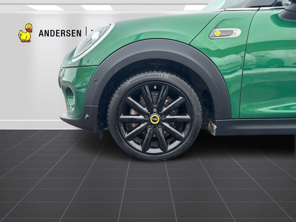 MINI Cooper SE Trim L 3d