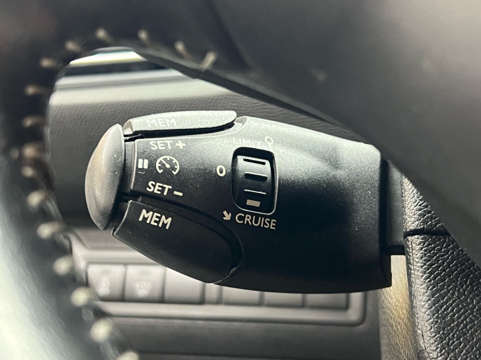 Peugeot 308 1,6 BlueHDi 120 Allure 5d