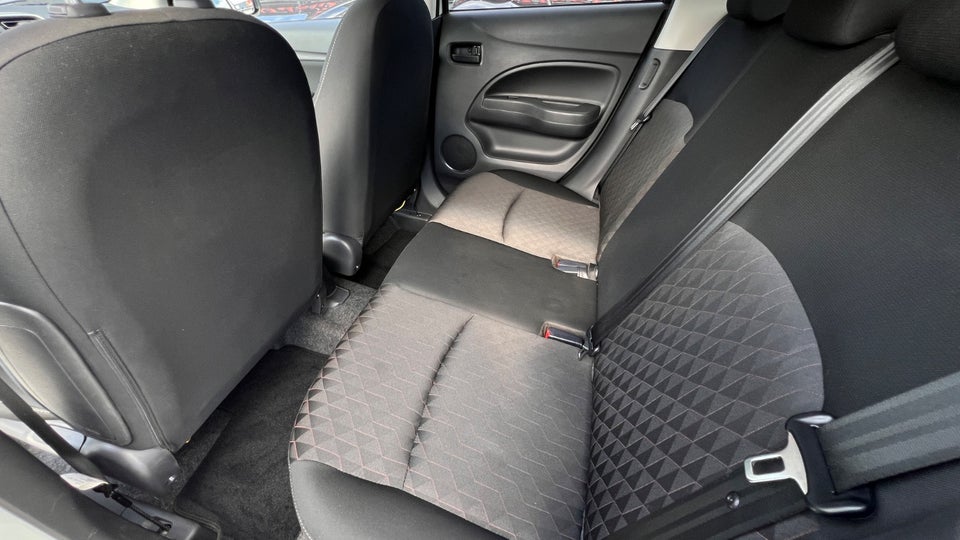 Mitsubishi Space Star 1,2 Cosmic 5d