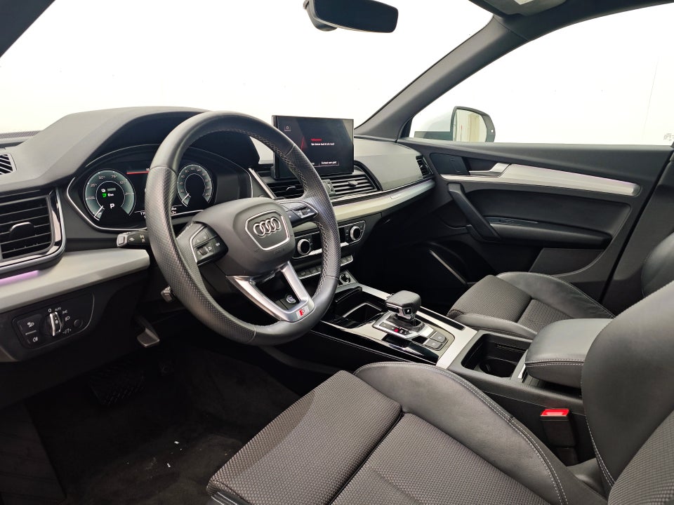 Audi Q5 50 TFSi e S-line quattro S-tr. 5d