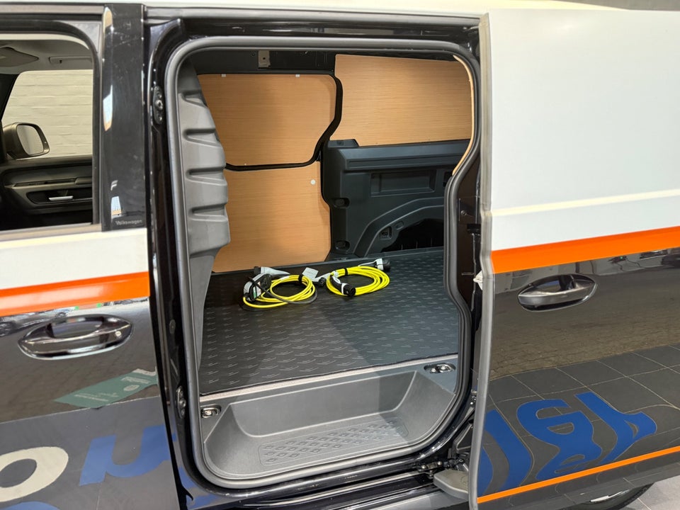 VW ID. Buzz 77 Pro Van 5d