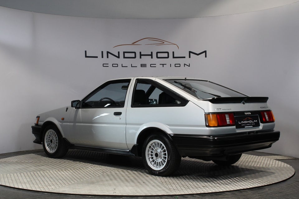 Toyota Corolla 1,6 GT Coupé 3d