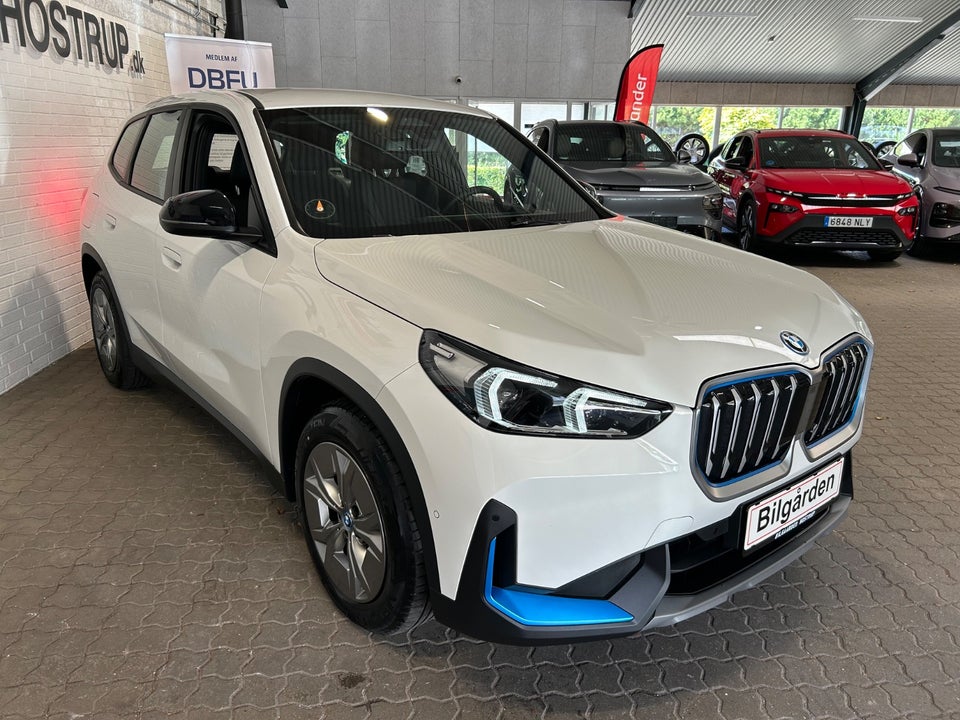 BMW iX1 xDrive30 5d