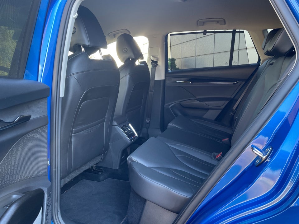 Skoda Enyaq 80 iV Plus Suite 5d