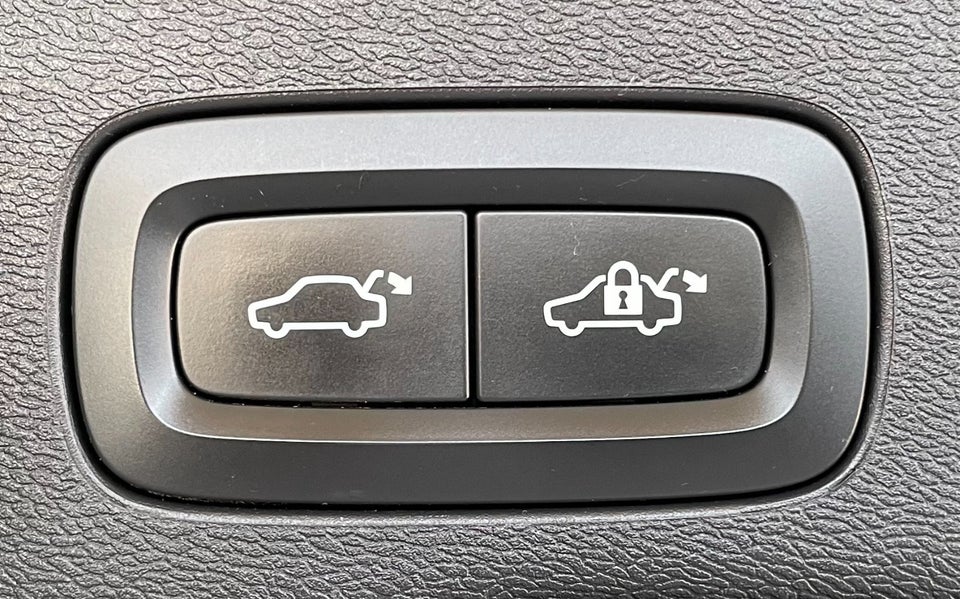 Volvo XC60 2,0 T5 250 Inscription aut. 5d