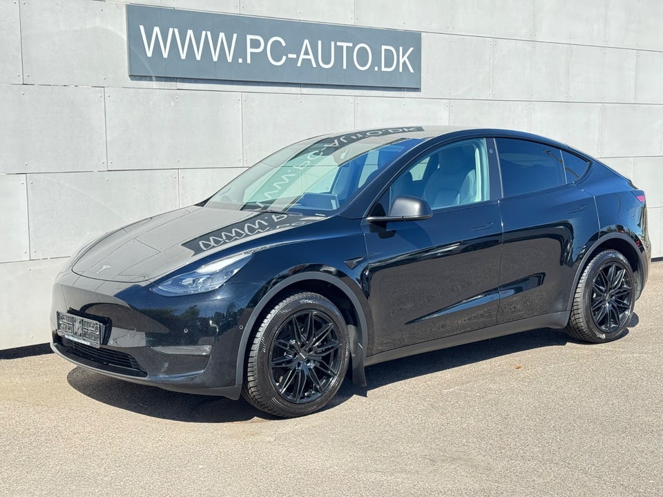 Tesla Model Y Long Range AWD 5d