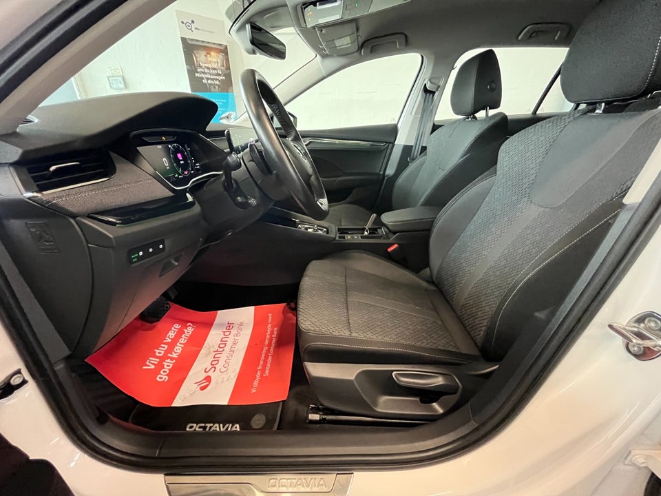 Skoda Octavia 1,4 TSi iV Plus Combi DSG 5d