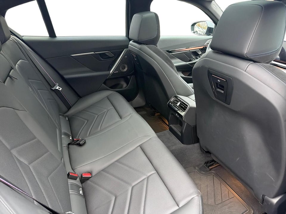 BMW i5 eDrive40 M-Sport Pro 4d