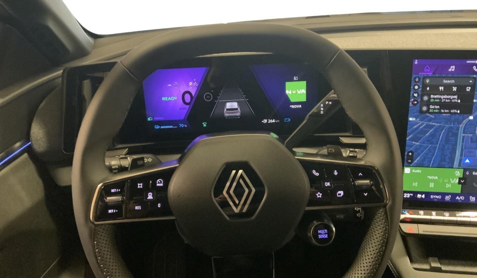 Renault 5 E-Tech 52 Techno 5d