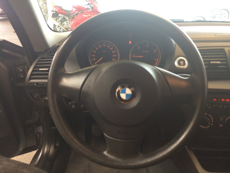 BMW 118d 2,0  3d