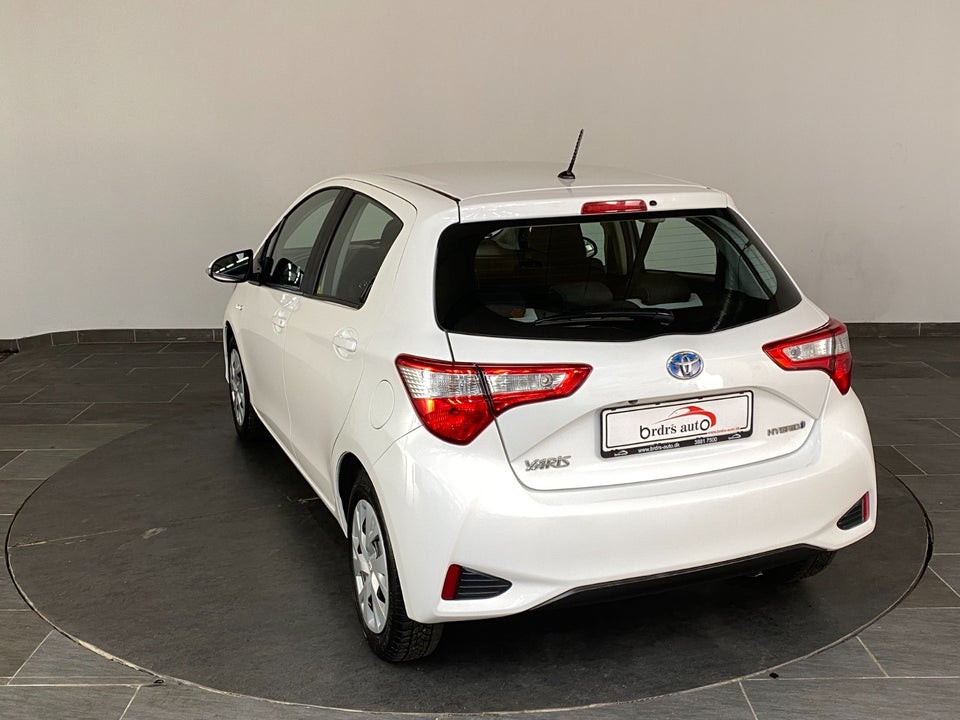 Toyota Yaris 1,5 Hybrid H2 e-CVT 5d