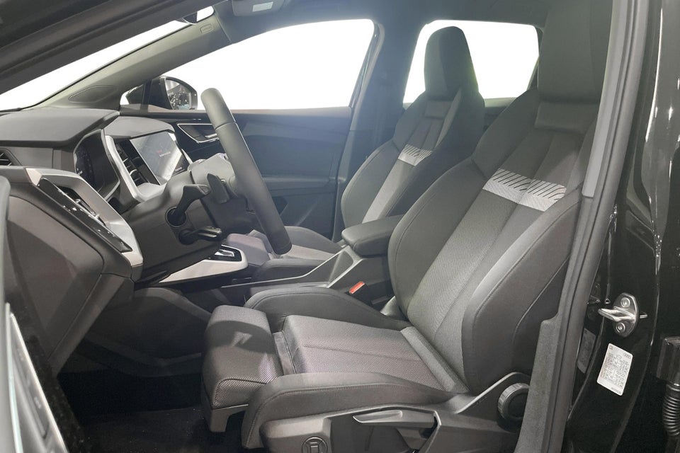 Audi Q4 e-tron 45 S-line 5d