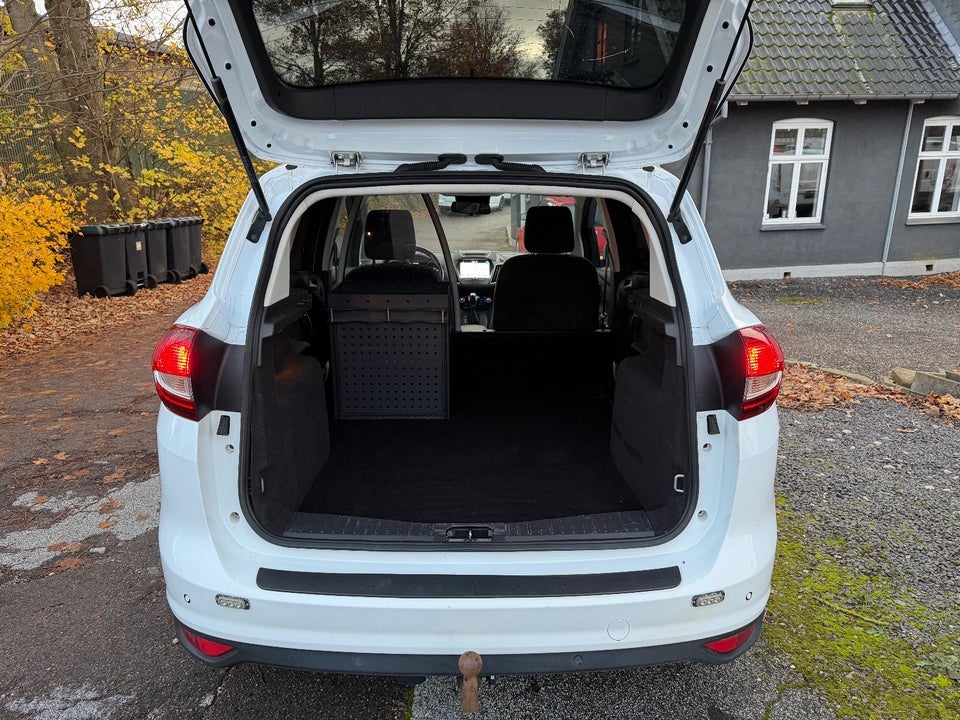 Ford C-MAX 1,5 TDCi 120 Business aut. Van 5d