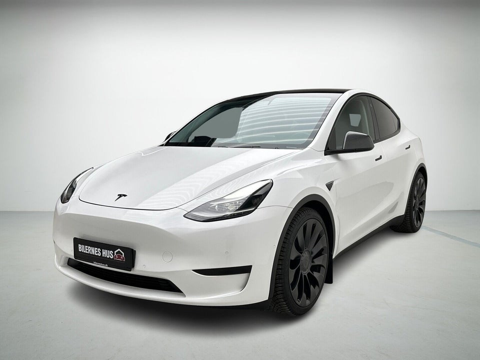 Tesla Model Y Performance AWD 5d