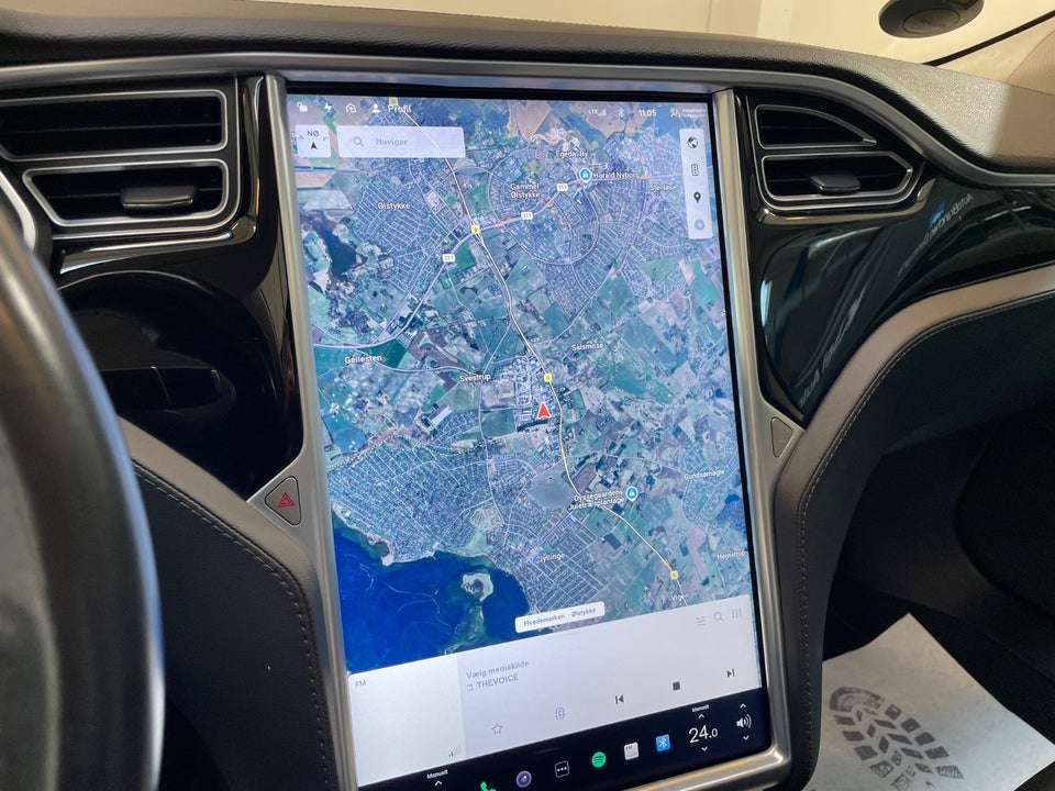 Tesla Model S 70D 5d