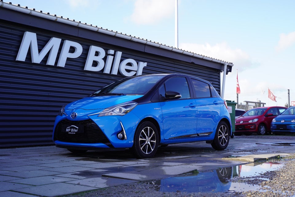 Toyota Yaris 1,5 Hybrid H3 Limited e-CVT 5d