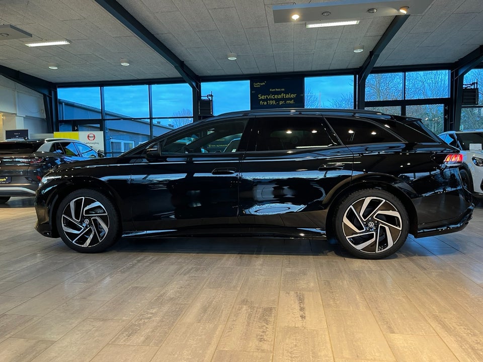 VW ID.7 77 Style+ Tourer 5d