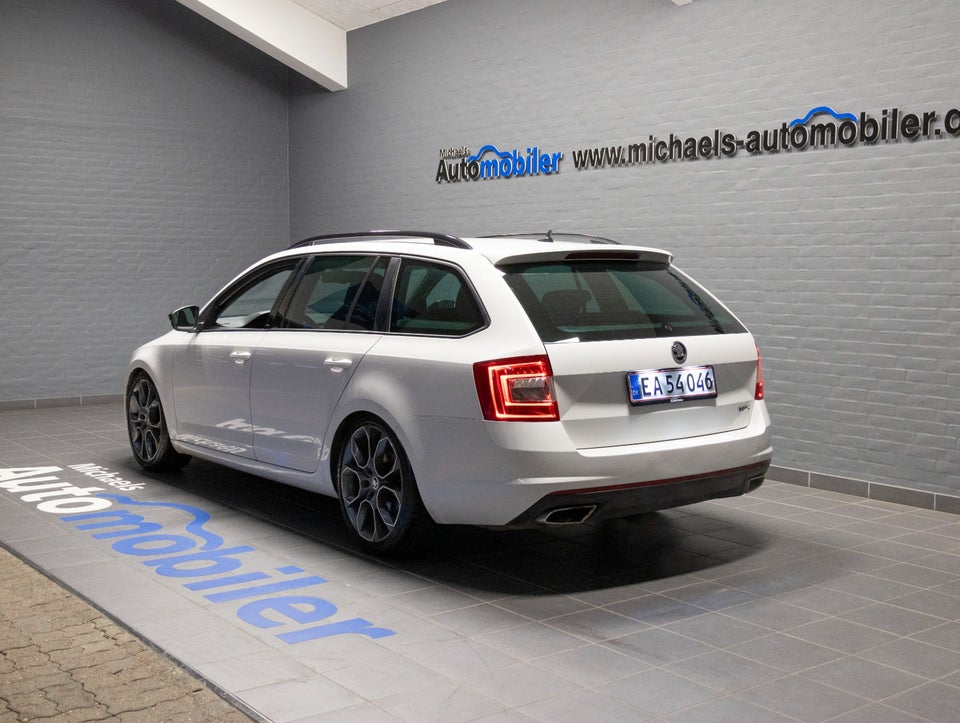 Skoda Octavia 2,0 TDi 184 RS Combi DSG 5d