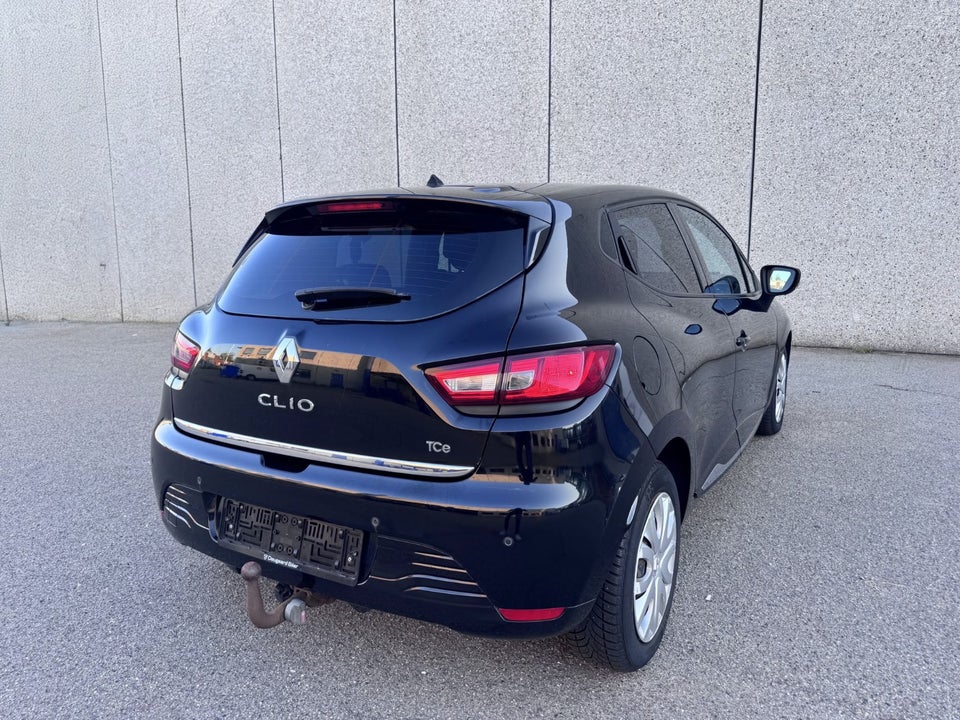 Renault Clio IV 0,9 TCe 90 Expression Optimized 5d